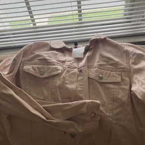 Light pink long sleeve jean jacket